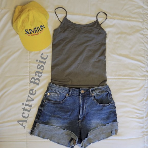 Active Basic gray spaghetti strap cami stretchy tank top sz: S - Picture 2 of 6